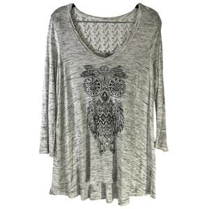 New Directions Gray Tribal Graphic Crochet Back Quarter Sleeve Tunic Top M